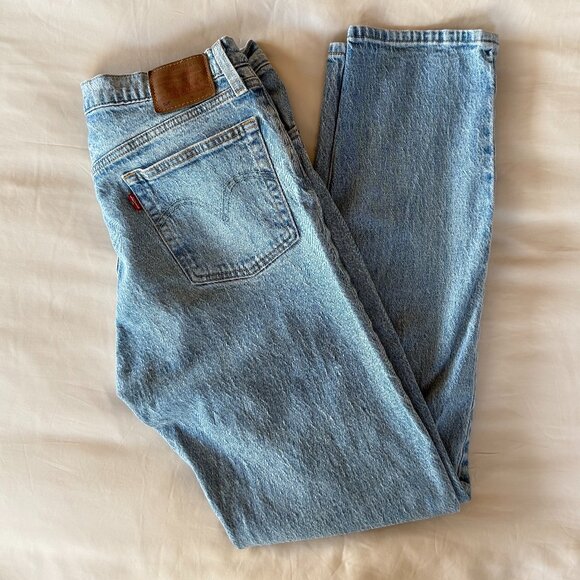 501 Original Fit Women's Jeans - Picture 9 of 13